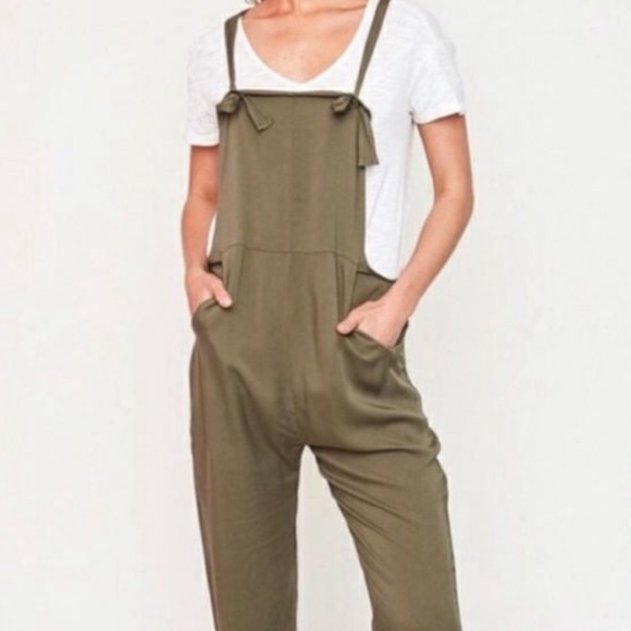 Hayden Brown Jumpsuit - Picture 4 of 5